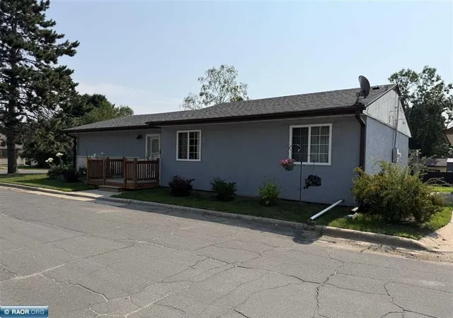 Photo 1 of Single family home for sale at 511 Indiana Ave W, Gilbert, MN 55741 | MLS# 7145610 | Listing updated on 2026-09-17