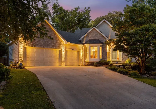 Photo 2 of Single family home for sale at 7524 Auto Clb Cir, Minneapolis, MN 55438 | MLS# 7145611 | Listing updated on 2026-10-01