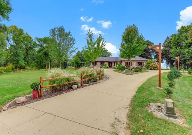 Photo 3 of Sale Pending at 2273 Cameron Ave Se, Buffalo, MN 55313 | MLS# 7145617 | Listing updated on 2026-09-28