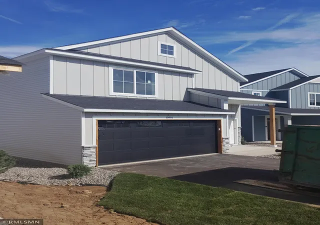 Photo 2 of Single family home for sale at 10581 Goodview Ave S, Cottage Grove, MN 55016 | MLS# 7145619 | Listing updated on 2026-09-17