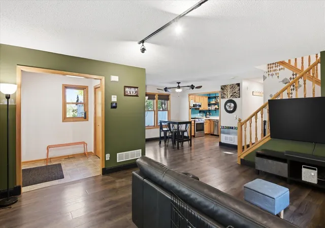 Photo 3 of Single family home for sale at 682 Harvard St, Saint Paul, MN 55107 | MLS# 7145636 | Listing updated on 2026-10-07