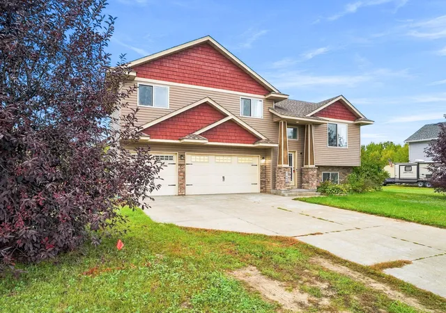 Photo 3 of Single family home for sale at 37960 Gerald Ave, North Branch, MN 55056 | MLS# 7145638 | Listing updated on 2026-10-08