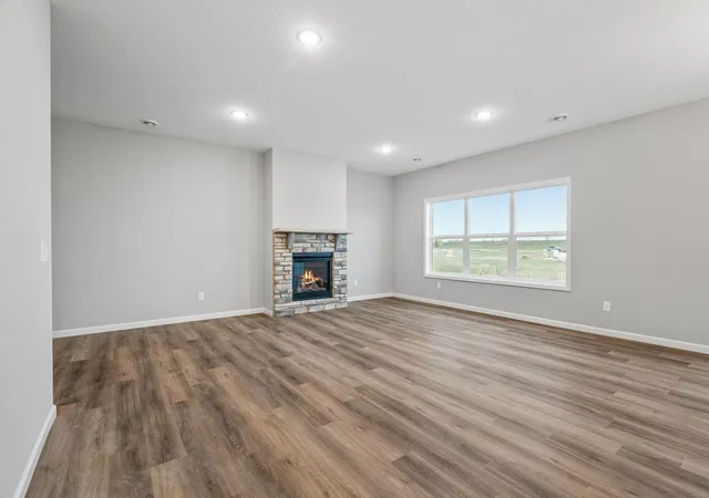 Photo 3 of Single family home for sale at 1606 191st Avenue NE, Cedar, MN 55011 | MLS# 7145660 | Listing updated on 2026-09-19