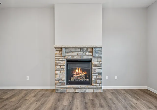 Photo 4 of Single family home for sale at 1606 191st Avenue NE, Cedar, MN 55011 | MLS# 7145660 | Listing updated on 2026-09-19