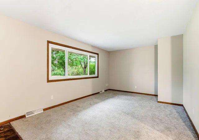 Photo 3 of Single family home for sale at 7364 397th Street, North Branch, MN 55056 | MLS# 7145682 | Listing updated on 2026-09-19