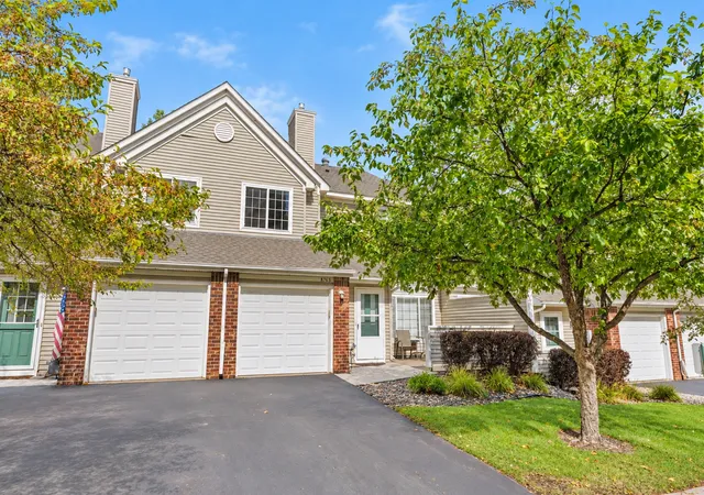 Photo 2 of Single family home for sale at 8763 Branson Dr #90, Inver Grove Heights, MN 55076 | MLS# 7145685 | Listing updated on 2026-09-19