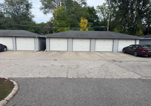 Photo 3 of House for sale at 1225 10th Street N, Fargo, ND 58102 | MLS# 7145697 | Listing updated on 2026-09-30
