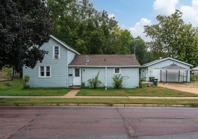 Single family home for sale at 315 Hoosac St E, Waterville, MN 56096 | MLS# 7145699