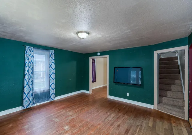Photo 4 of Single family home for sale at 315 Hoosac St E, Waterville, MN 56096 | MLS# 7145699 | Listing updated on 2026-09-22