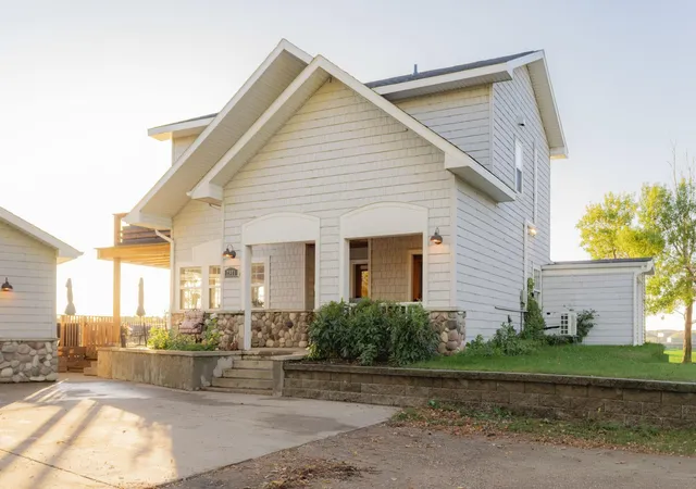 Photo 1 of Sale Pending at 2981 E Lakeside Rd, Jamestown, ND 58401 | MLS# 7145715 | Listing updated on 2026-10-01