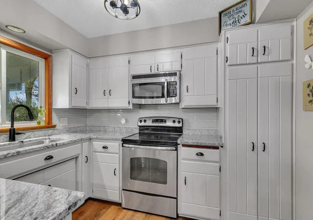 Photo 3 of Single family home for sale at 38300 75th Avenue, Sartell, MN 56377 | MLS# 7145733 | Listing updated on 2026-09-28