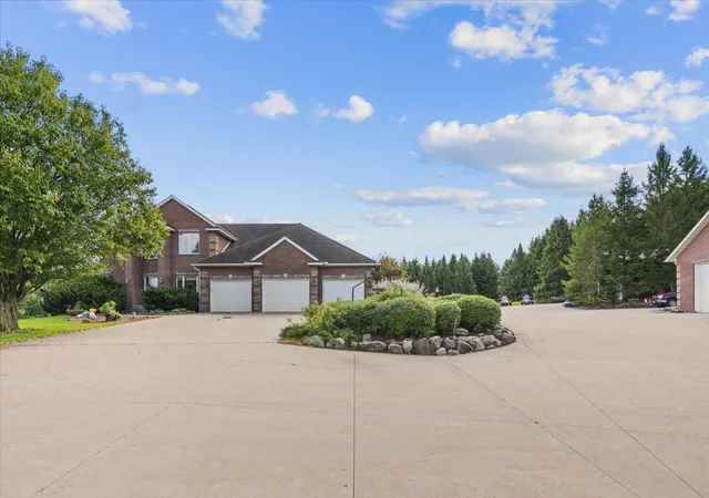 Photo 2 of Single family home for sale at 11345 228th Street N, Scandia, MN 55073 | MLS# 7145740 | Listing updated on 2026-10-16