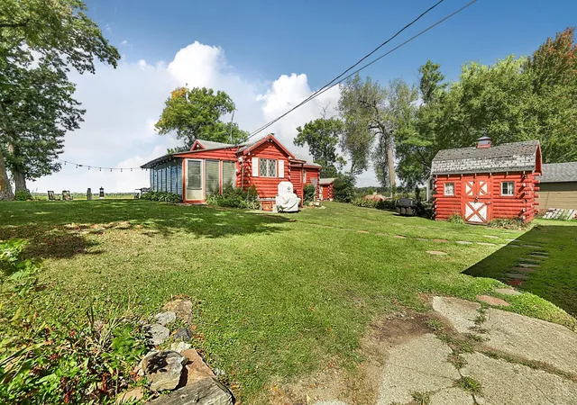 Photo 2 of Single family home for sale at 11255 Lawrence Ave Nw, Annandale, MN 55302 | MLS# 7145741 | Listing updated on 2026-09-21