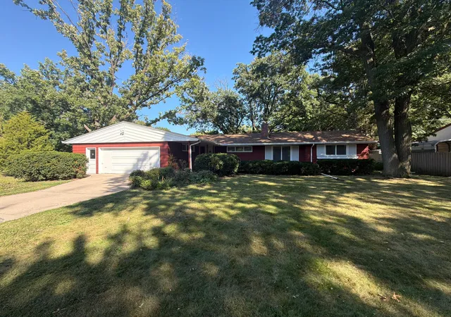 Single family home for sale at 2000 Herschel St, Saint Paul, MN 55113 | MLS# 7145746