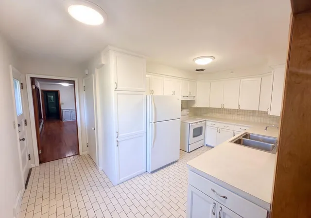 Photo 1 of Single family home for sale at 2000 Herschel St, Saint Paul, MN 55113 | MLS# 7145746 | Listing updated on 2026-09-17