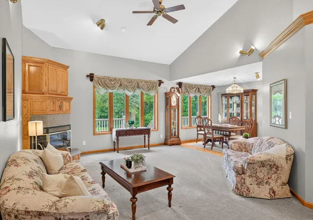 Photo 4 of Single family home for sale at 27163 Ironwood Ct, Chisago City, MN 55013 | MLS# 7145747 | Listing updated on 2026-10-02