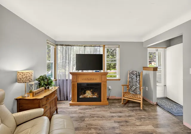 Photo 3 of Single family home for sale at 4724 Anderson Rd, Hermantown, MN 55811 | MLS# 7145761 | Listing updated on 2026-09-21