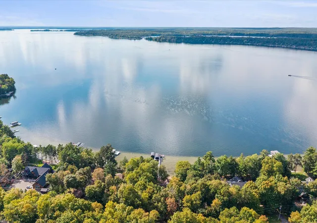 Photo 4 of Single family home for sale at 12462 Anchor Point Rd, Crosslake, MN 56442 | MLS# 7145773 | Listing updated on 2026-09-28