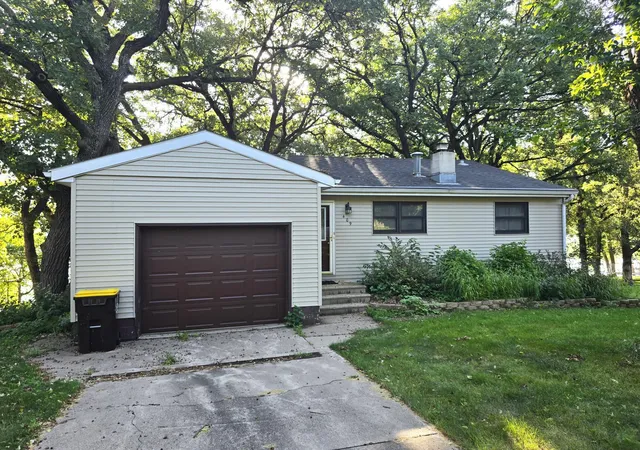 Single family home for sale at 409 W Amber Lake Dr, Fairmont, MN 56031 | MLS# 7145779