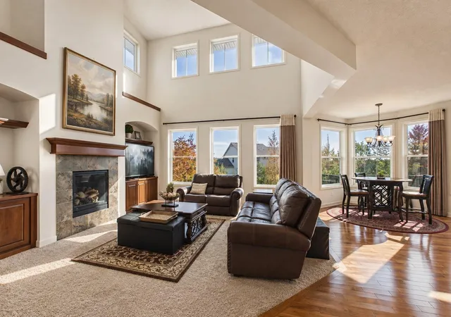 Photo 4 of Single family home for sale at 6276 Peony Ln N, Maple Grove, MN 55311 | MLS# 7145789 | Listing updated on 2026-10-21