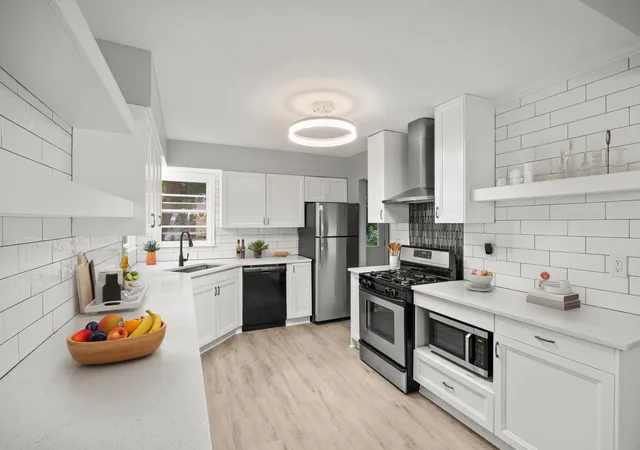 Photo 2 of Single family home for sale at 1712 W 66th Street, Minneapolis, MN 55423 | MLS# 7145805 | Listing updated on 2026-10-22