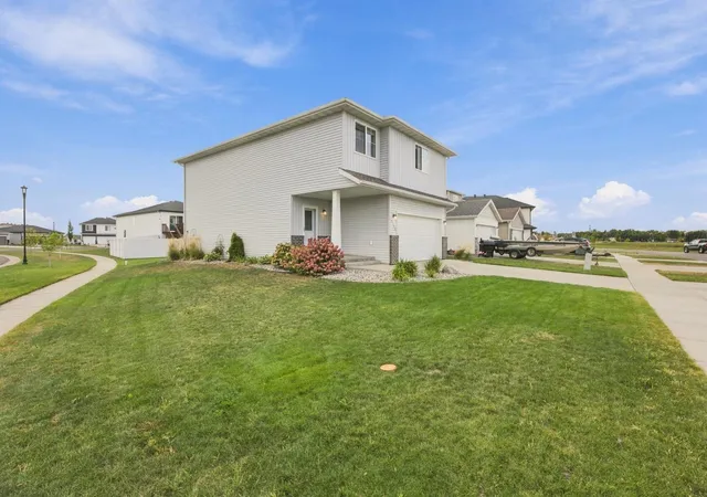 Photo 2 of Single family home for sale at 2114 65th Avenue S, Fargo, ND 58104 | MLS# 7145812 | Listing updated on 2026-09-18
