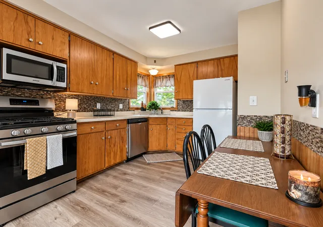 Photo 4 of Single family home for sale at 1707 4th Avenue SE, Austin, MN 55912 | MLS# 7145815 | Listing updated on 2026-10-05