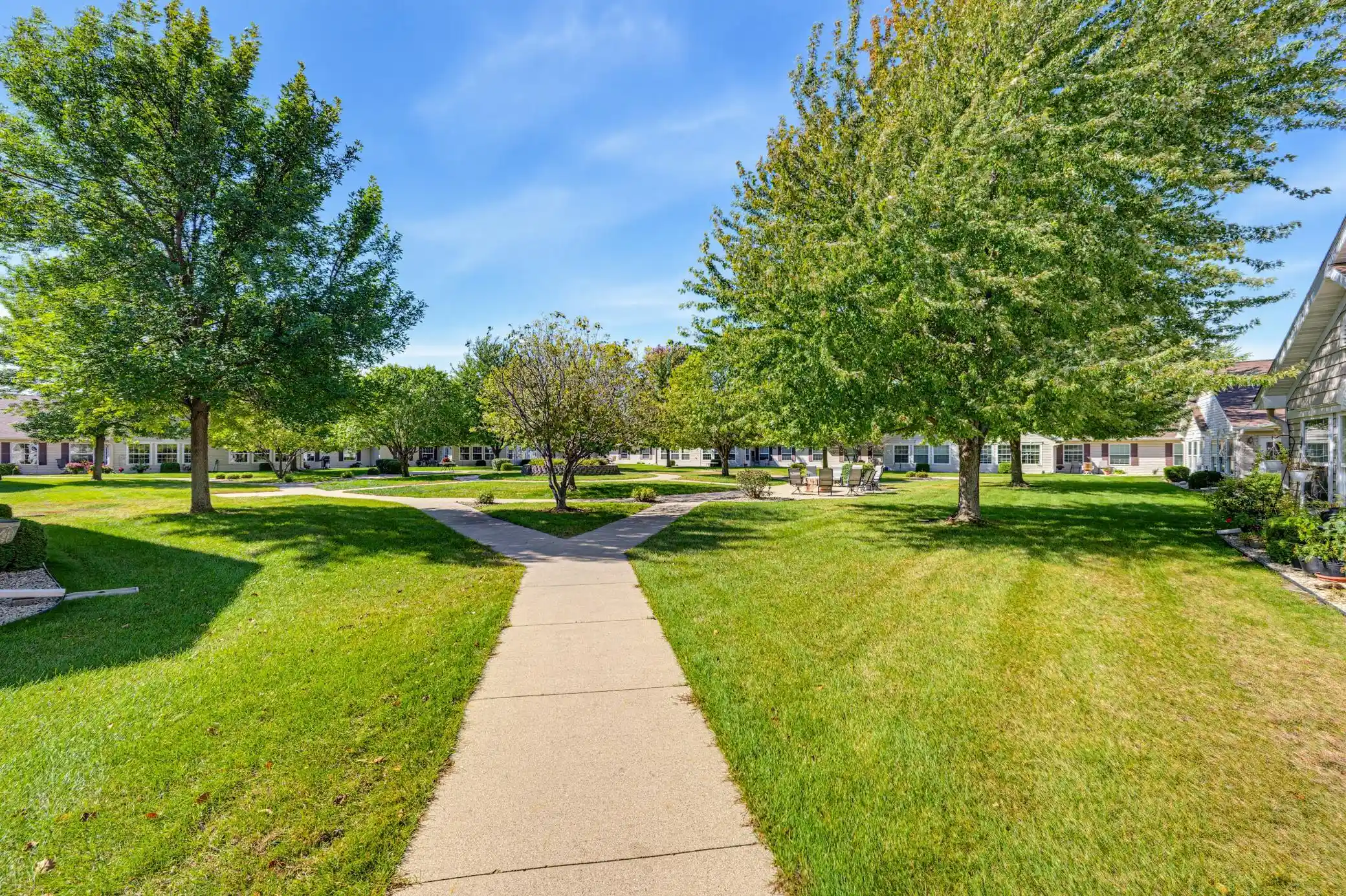 Listing Photo 26 - Condo for sale in 1085 Dale St SW located at 1085 Dale St SW, Hutchinson, MN 55350 - Unit #115