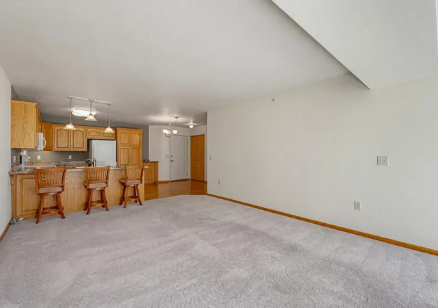 Photo 4 of Condo for sale at 1085 Dale St SW #115, Hutchinson, MN 55350 | MLS# 7145826 | Listing updated on 2026-09-22