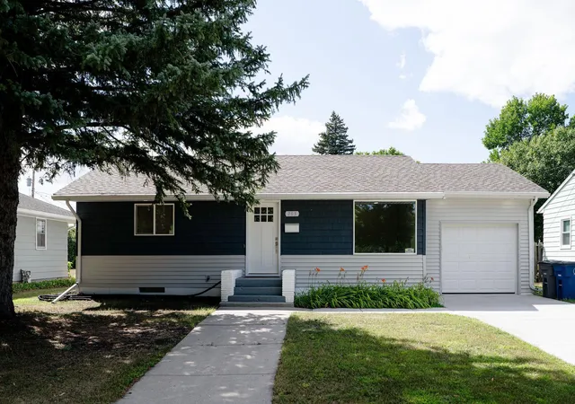 Photo 2 of Single family home for sale at 705 18th Street N, Moorhead, MN 56560 | MLS# 7145834 | Listing updated on 2026-09-18