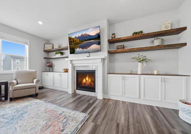 Photo 4 of Single family home for sale at 18451 Greenstone Way, Lakeville, MN 55044 | MLS# 7145838 | Listing updated on 2026-09-24
