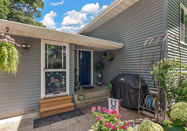 Photo 4 of Single family home for sale at 16950 77th Street SE, Becker, MN 55308 | MLS# 7145844 | Listing updated on 2026-09-20