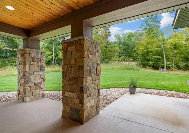 Photo 3 of Single family home for sale at 29661 Percheron Dr, Pequot Lakes, MN 56472 | MLS# 7145850 | Listing updated on 2026-09-18