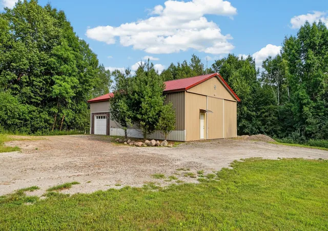 Photo 2 of Single family home for sale at 13990 Greenwood Trl, Pine City, MN 55063 | MLS# 7145856 | Listing updated on 2026-09-25