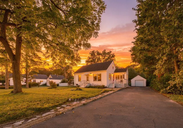 Photo 1 of Single family home for sale at 2359 Victoria St N, Saint Paul, MN 55113 | MLS# 7145865 | Listing updated on 2026-10-08