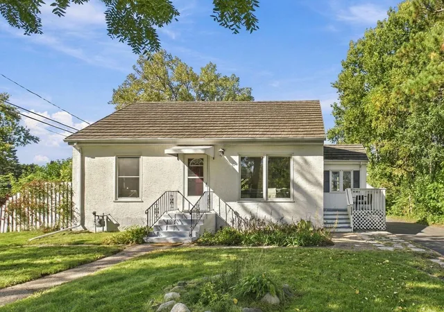 Photo 3 of Single family home for sale at 2359 Victoria St N, Saint Paul, MN 55113 | MLS# 7145865 | Listing updated on 2026-10-08