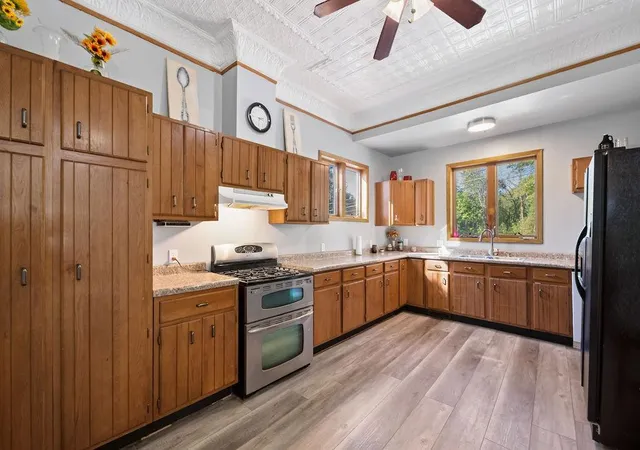 Photo 3 of Single family home for sale at 2802 Jefferson Ave, Cloquet, MN 55720 | MLS# 7145879 | Listing updated on 2026-09-18