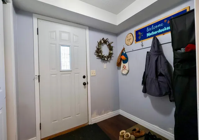 Photo 4 of Single family home for sale at 327 11th Street S, Sauk Rapids, MN 56379 | MLS# 7145885 | Listing updated on 2026-10-08
