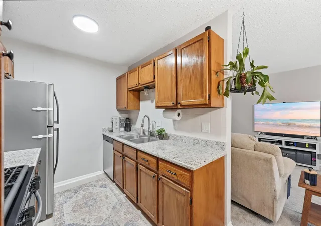 Photo 3 of Single family home for sale at 1646 City View Dr #19, Saint Paul, MN 55121 | MLS# 7145917 | Listing updated on 2026-10-16