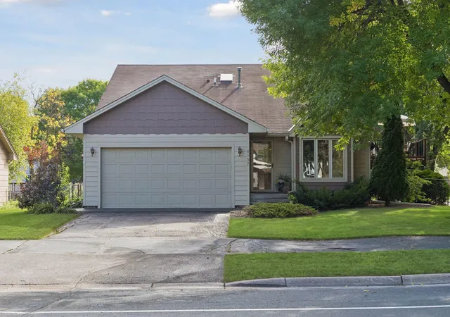 Photo 1 of Sale Pending at 8952 Pineview Ln N, Maple Grove, MN 55369 | MLS# 7145933 | Listing updated on 2026-10-05