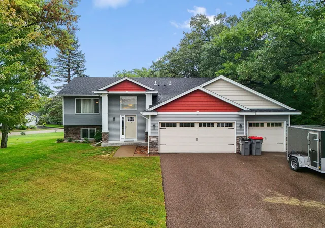 Photo 2 of Single family home for sale at 21215 Old Lake George Blvd Nw, Anoka, MN 55303 | MLS# 7145934 | Listing updated on 2026-09-25