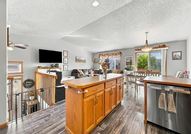 Photo 3 of Townhouse for sale at 3600 11th Street S, Moorhead, MN 56560 | MLS# 7145939 | Listing updated on 2026-09-29