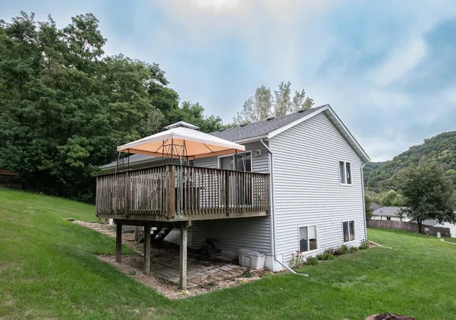 Photo 4 of Single family home for sale at 8540 Crocus Ln, Winona, MN 55987 | MLS# 7145953 | Listing updated on 2026-09-22