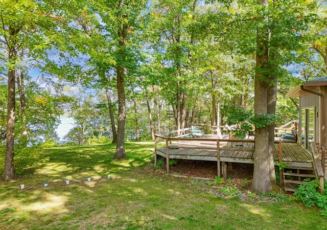 Photo 4 of Single family home for sale at 40257 Aerovilla Rd, Perham, MN 56573 | MLS# 7145956 | Listing updated on 2026-10-21