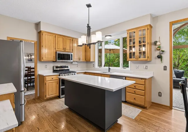 Photo 3 of Single family home for sale at 14841 Langdon Pl, Eden Prairie, MN 55347 | MLS# 7145964 | Listing updated on 2026-10-06