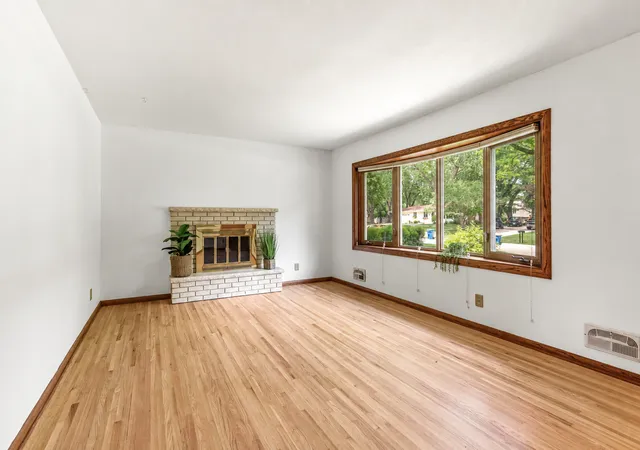 Photo 3 of Sale Pending at 1760 Garland Ln N, Minneapolis, MN 55447 | MLS# 7145986 | Listing updated on 2026-10-05