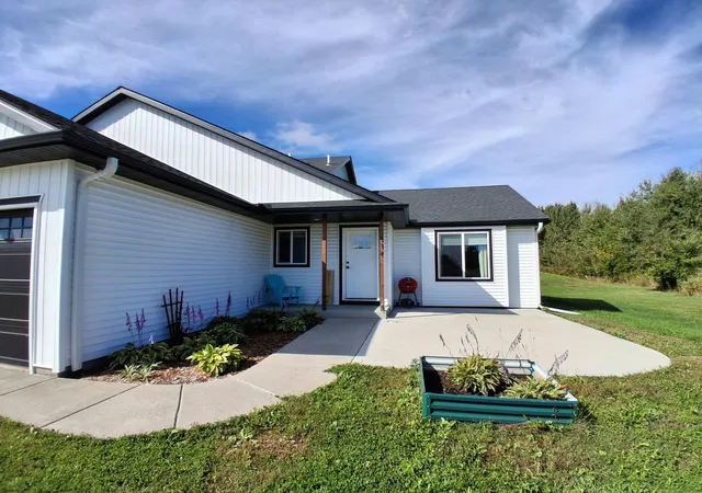 Photo 3 of Single family home for sale at 116 Oak Ln, Foreston, MN 56330 | MLS# 7146020 | Listing updated on 2026-09-18
