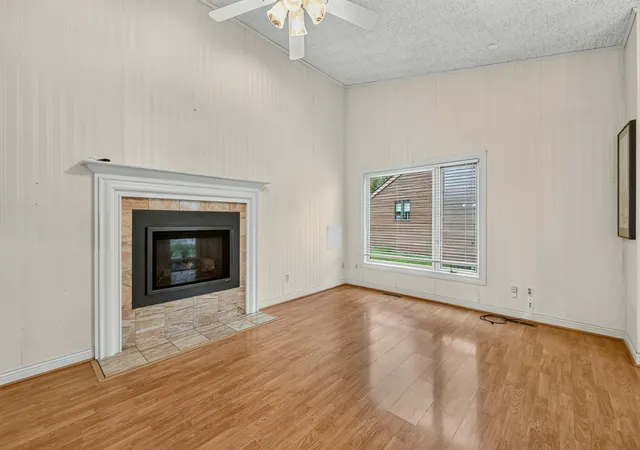 Photo 4 of Townhouse for sale at 754 Neville Ct SE, Rochester, MN 55904 | MLS# 7146038 | Listing updated on 2026-09-19