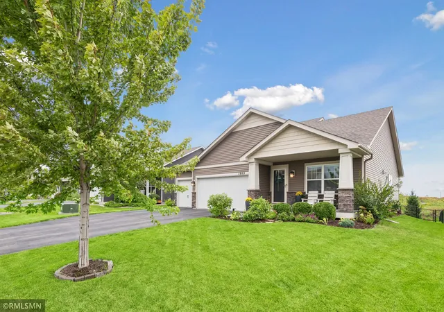 Photo 2 of Single family home for sale at 1909 Meridian Curv, Carver, MN 55315 | MLS# 7146066 | Listing updated on 2026-10-08