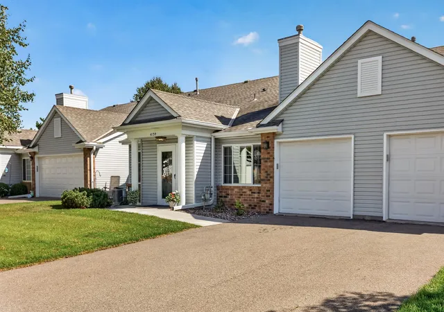 Photo 2 of Single family home for sale at 4139 Ruby Ln #74, Eagan, MN 55122 | MLS# 7146079 | Listing updated on 2026-09-20
